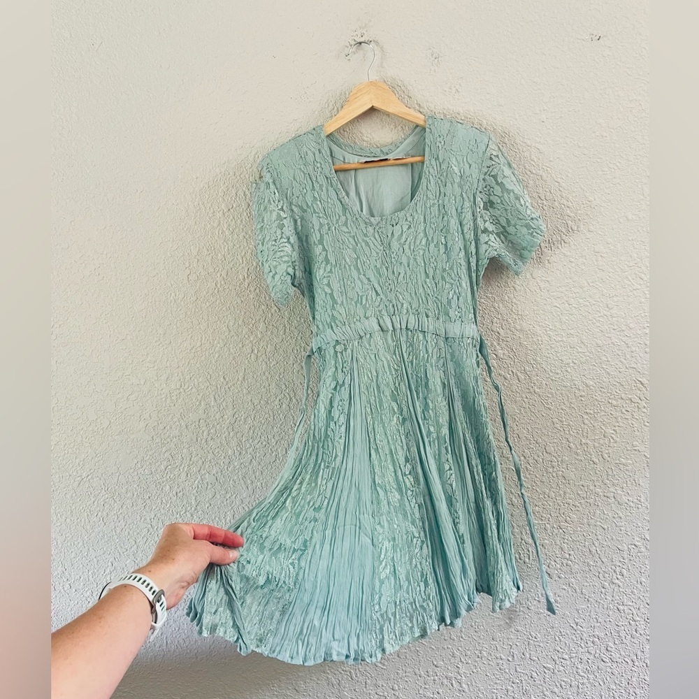 Vintage Starina Delicate Seafoam Mint Green Lace Twirl Mini Dress